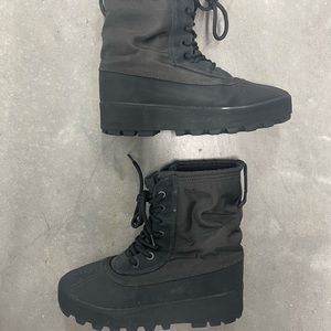 Adidas Yeezy Boost 950 Pirate Black